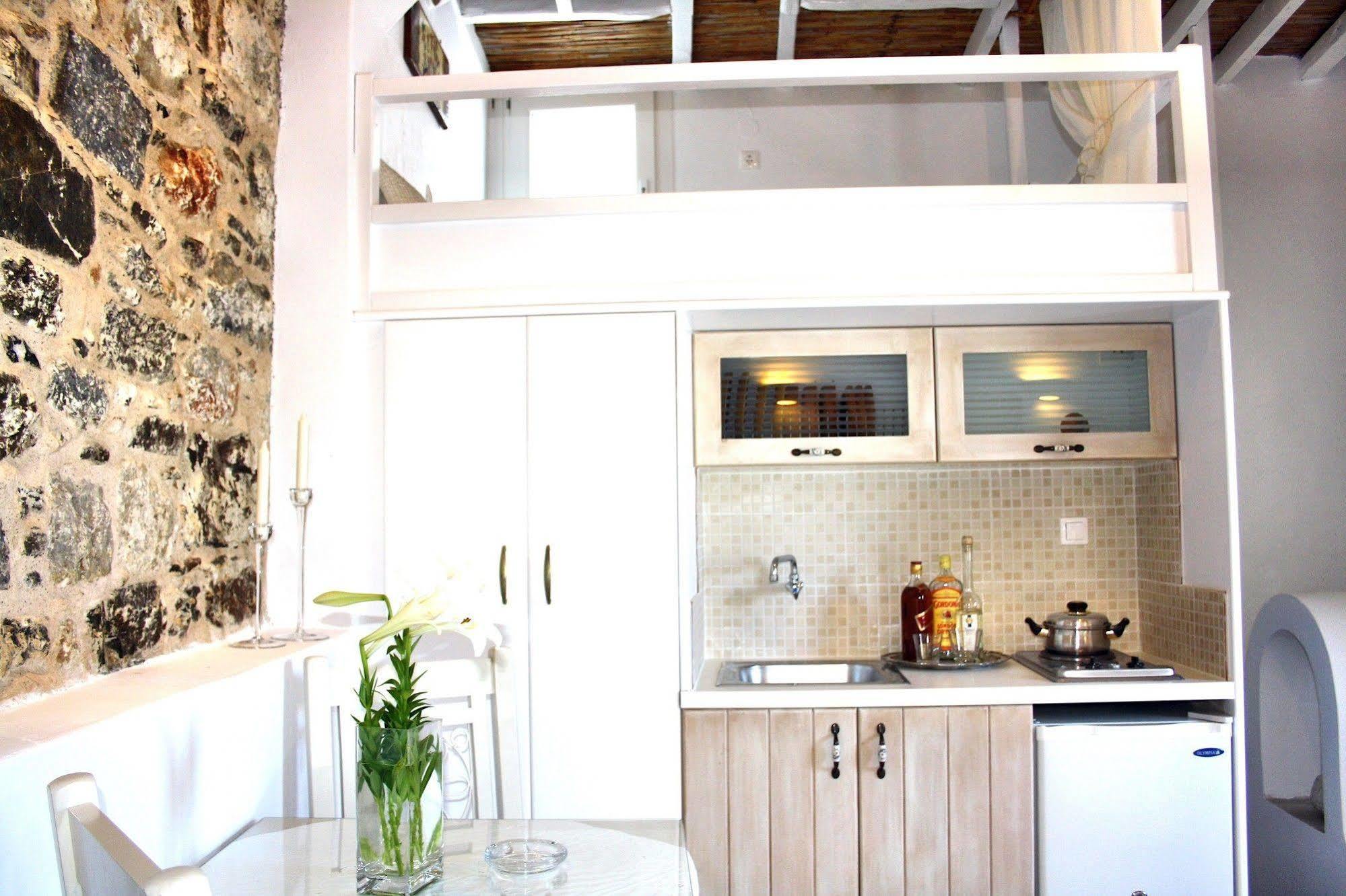 Mariakis Luxury Studios Astypalaia Exterior photo